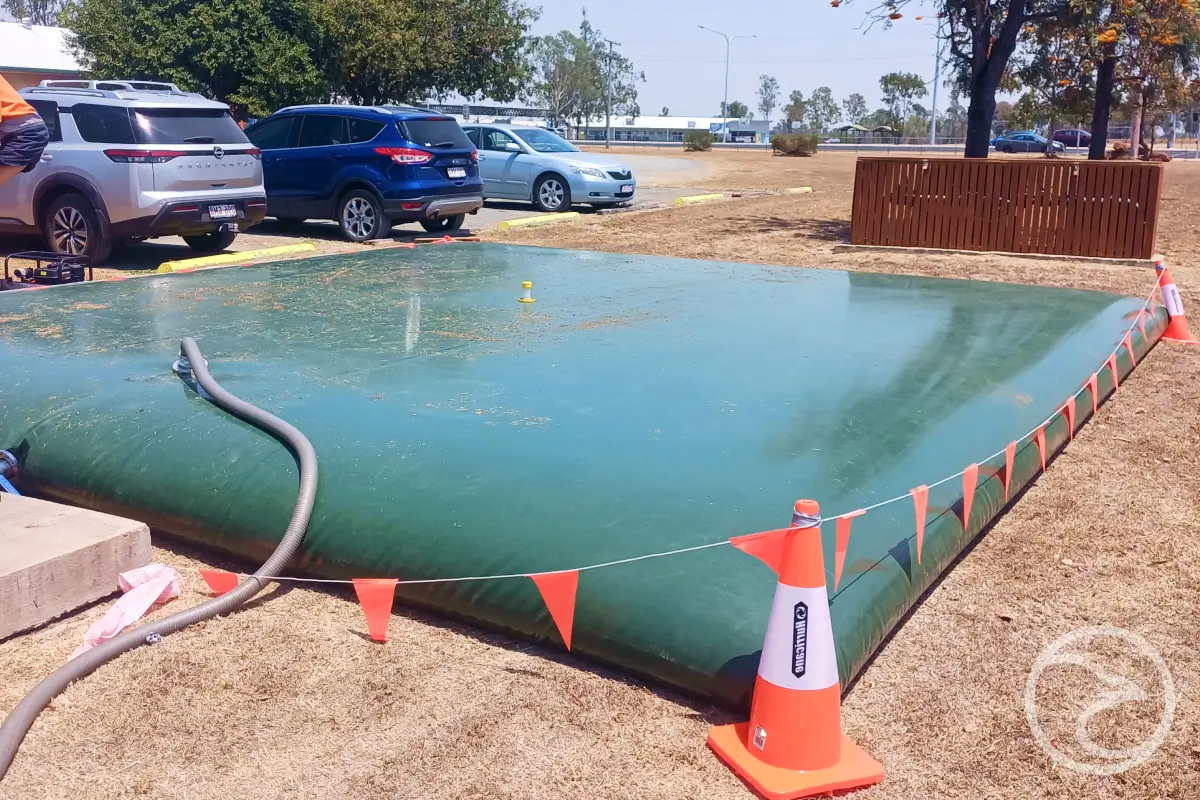 water bladder storage tank