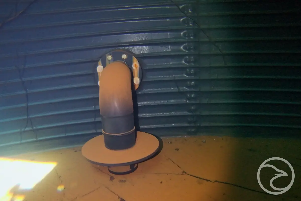 industrial storage tank cleaning