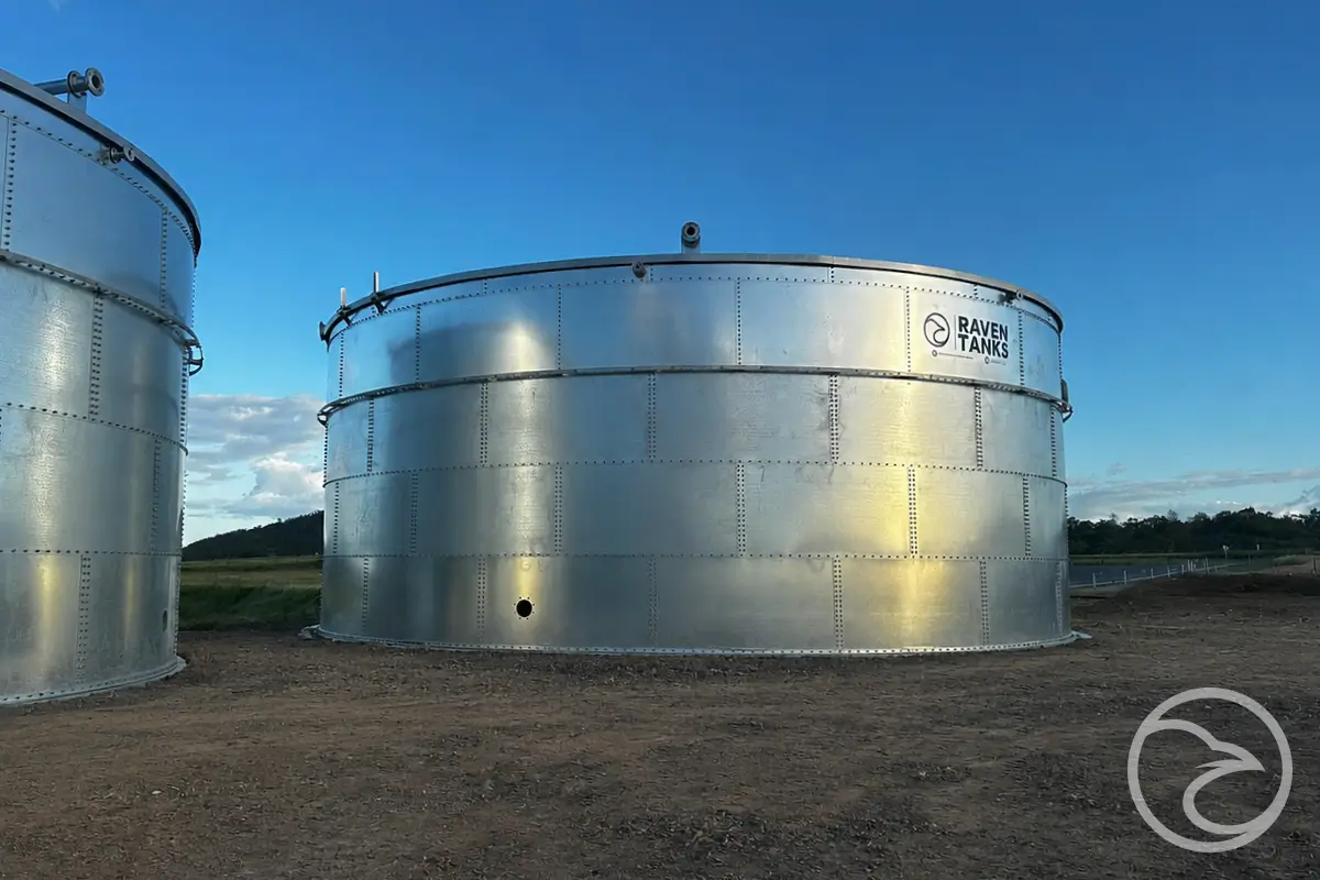 Water tank liner installation by Raven Tanks