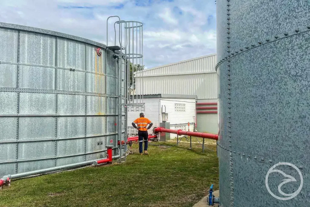 environmental conditions impacting water tank lifespan over time