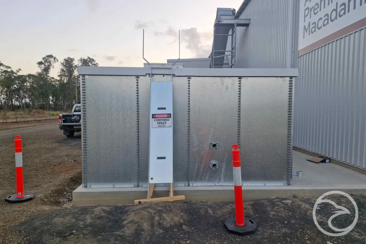 water storage tank dimensions