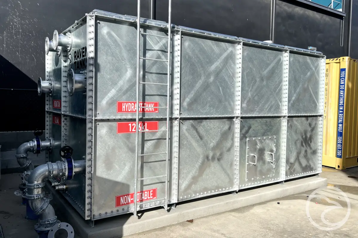 HDG modular panel tank